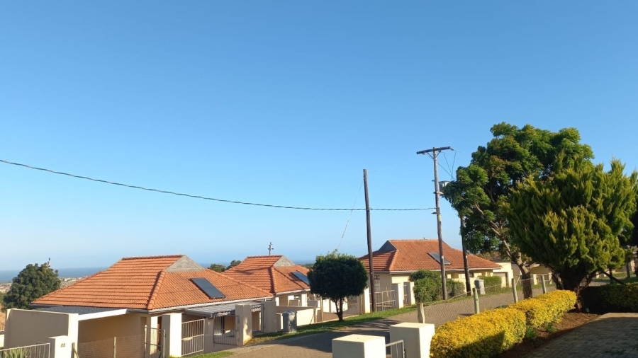 2 Bedroom Property for Sale in Kidds Beach Eastern Cape
